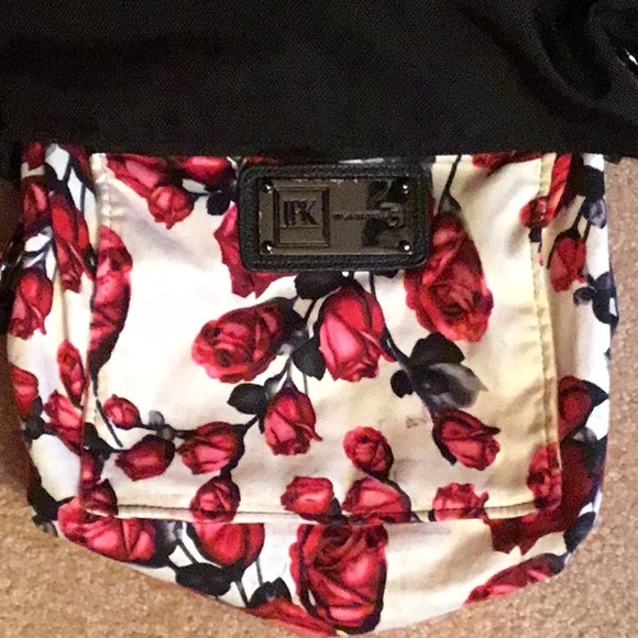 Handbag - Picture 2 of 7